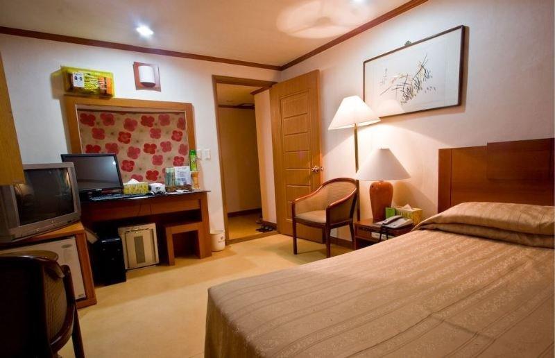 Kaya Tourist Hotel โซล ภายนอก รูปภาพ